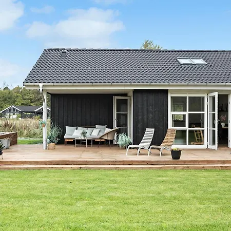 3 Bedroom In