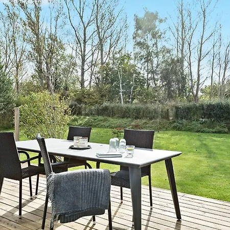 3 Bedroom In Hébergement de vacances Vejby